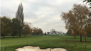 golf bunker using white verdeturf artificial grass