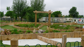 verde sports crazy golf artifical grass flooring