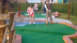 verdeplay green as a crazy golf surface
