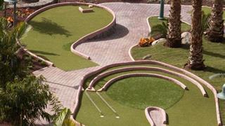 Adventure Golf