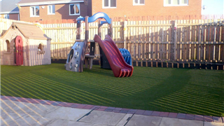 Finished Design with our artificial lawn