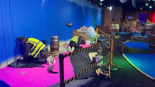 jet black artificial grass for crazy golf