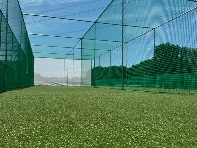 Super Verdegrass Cricket Wicket Installation