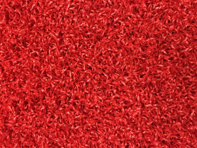 verde prime red coloured artificial grass