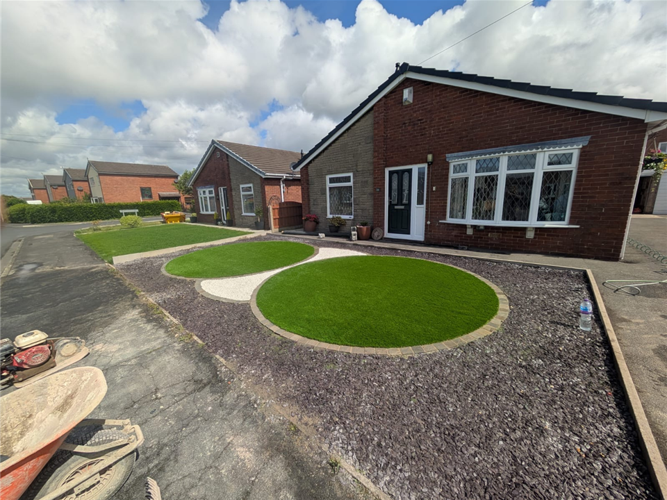 Rightgrass - Freedom Installation