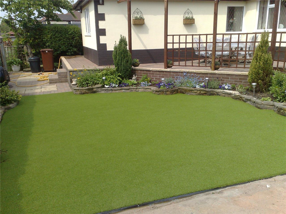 Brian Caunce Install Super Verdeturf