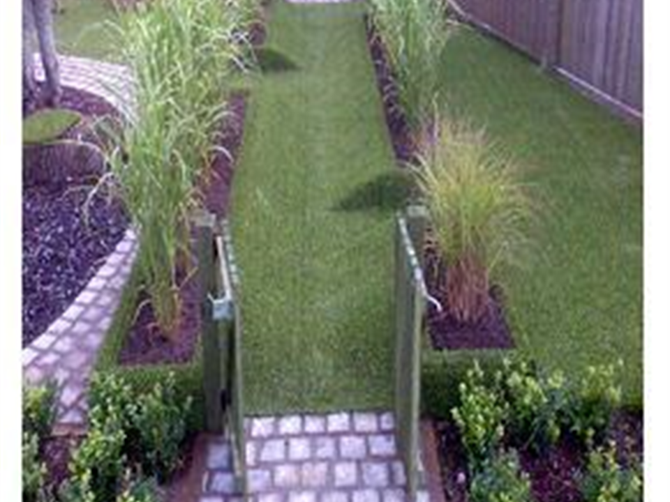 Adams Landscapes &ndash; Verdeluxe