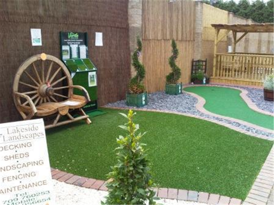 Dearne Valley Garden Centre &ndash; Display area 