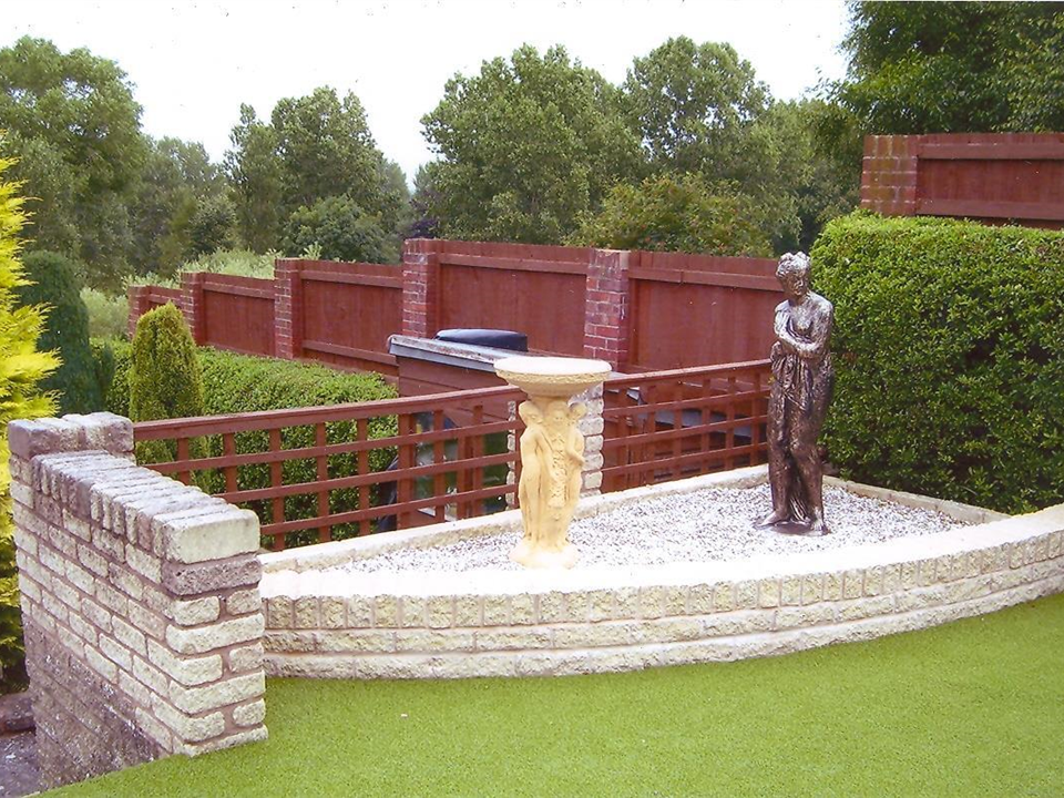 Super Verdeturf By Mr & Mrs Howes