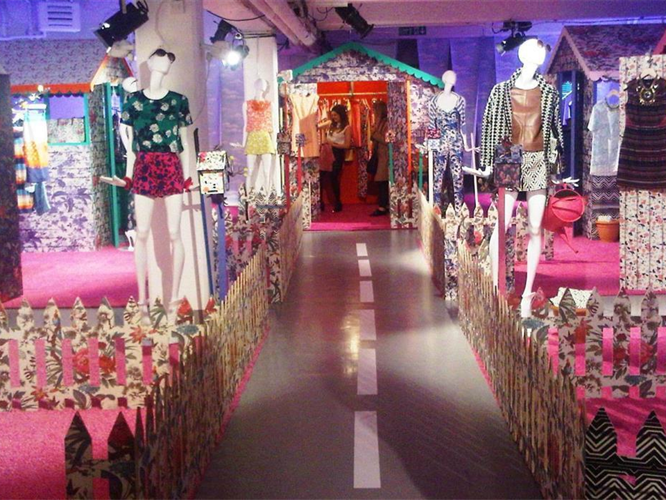 Oasis SS14 Press Launch - Groovy Grass