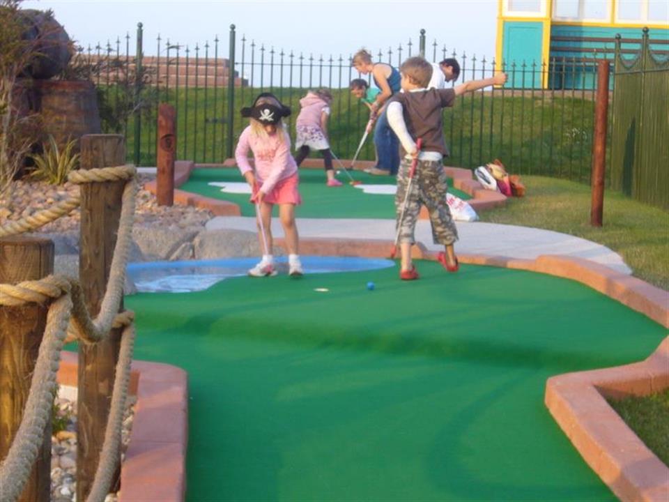 verdeplay green as a crazy golf surface