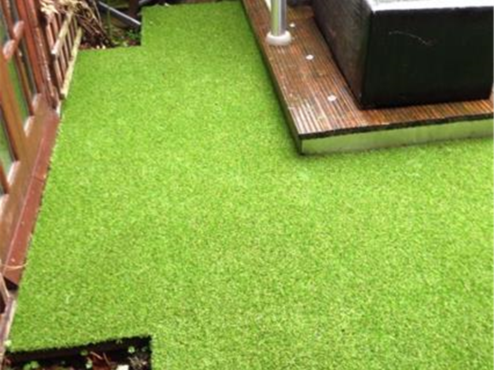 HLY Designs - Verdelawn