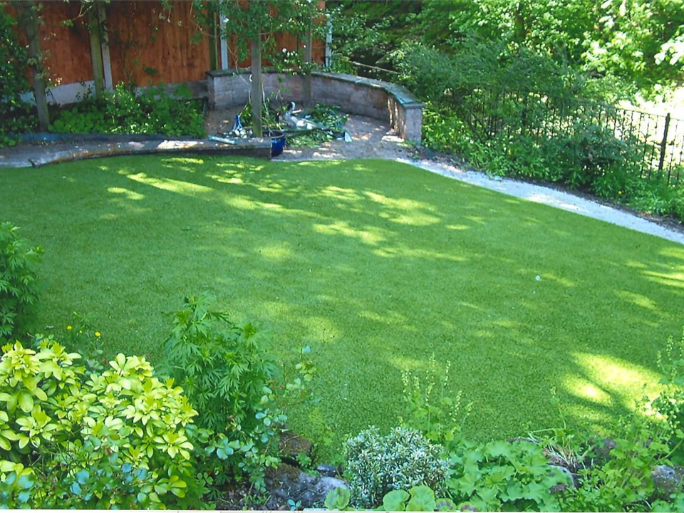 Dragonfly Install Artificial Grass