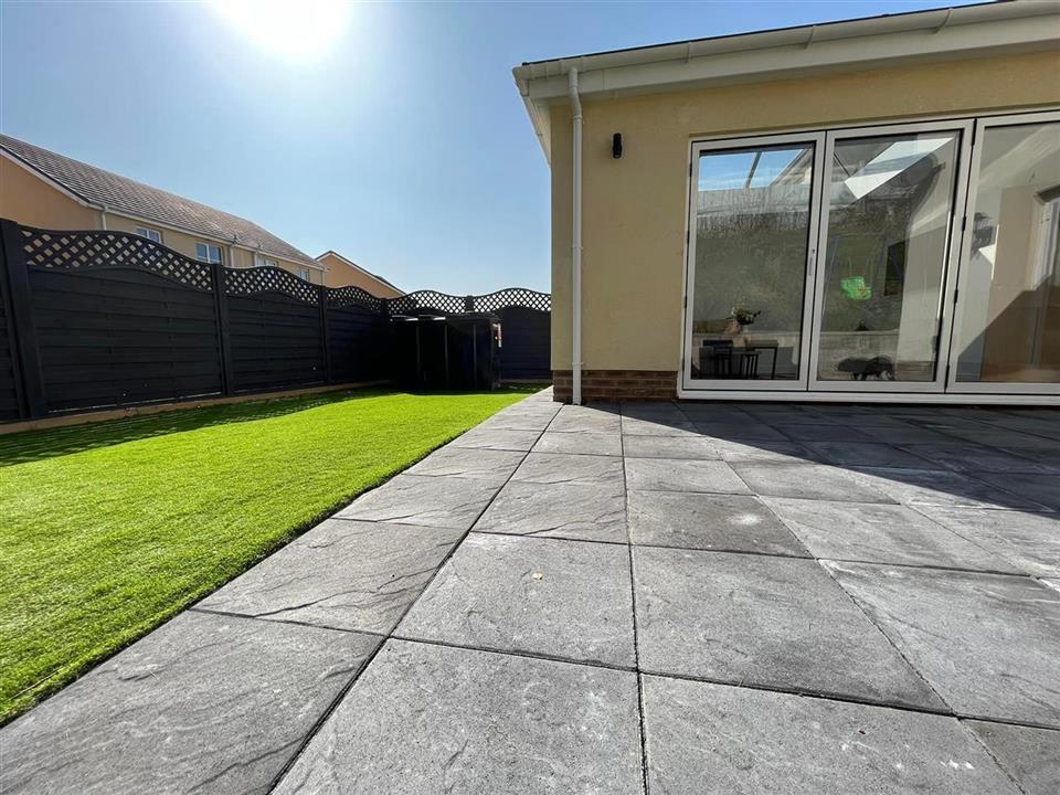 Verde Tempo 30mm - Cover Solutions Installation