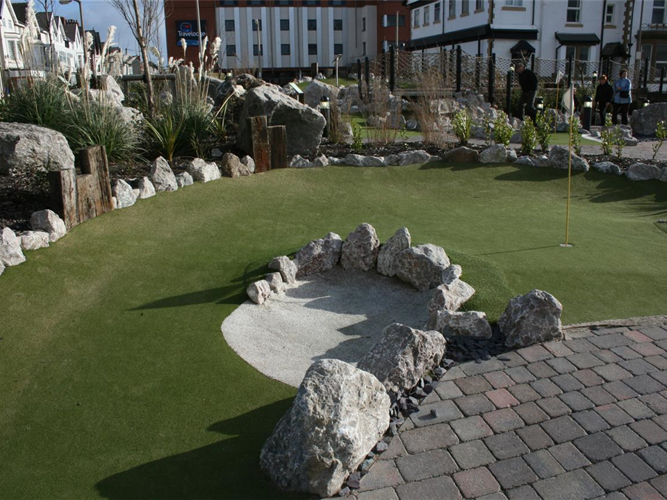 White Verdeturf - Bunkers - Adventure Golf Course