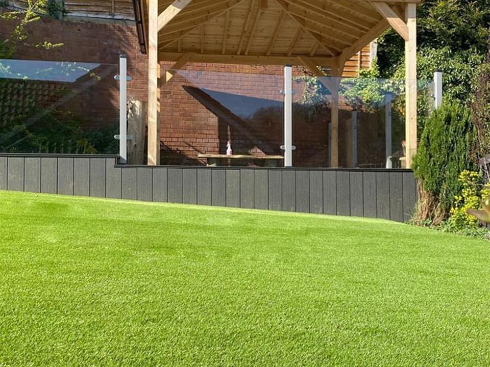 Bolton Landscapes - Verde Tempo 