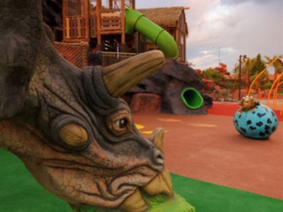 terracotta golf surfacing