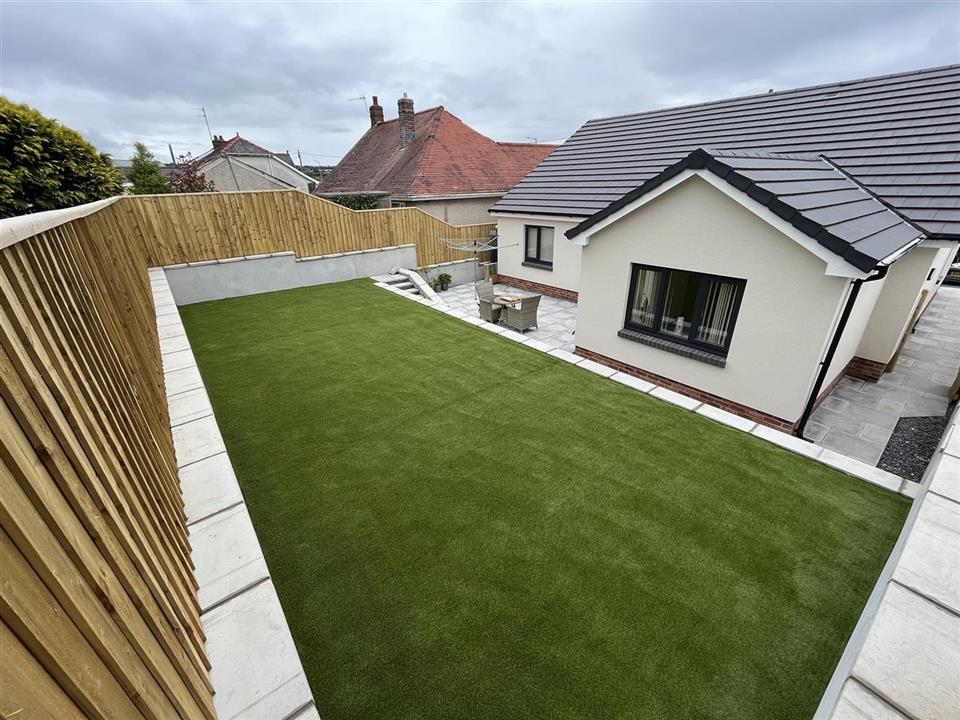 Verde Tempo 30mm - Cover Solutions Installation