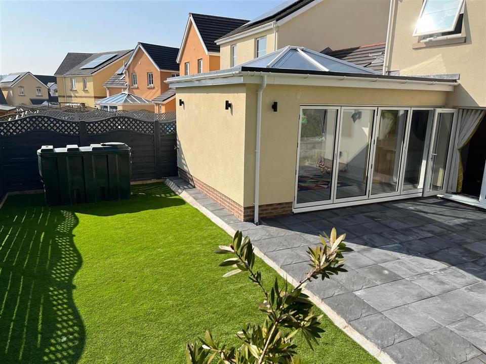 Verde Tempo 30mm - Cover Solutions Installation