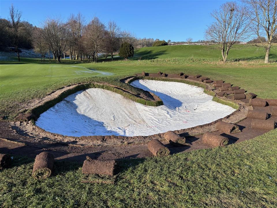 Verde Bunker Liner at Worthing