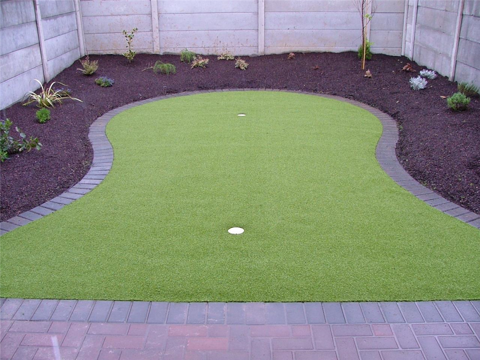Ennis Grass Products Putting Green Super Verdeturf
