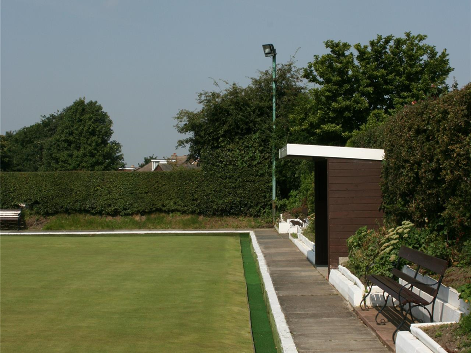 St Pauls Bowling Club – Verdegrass for bankings