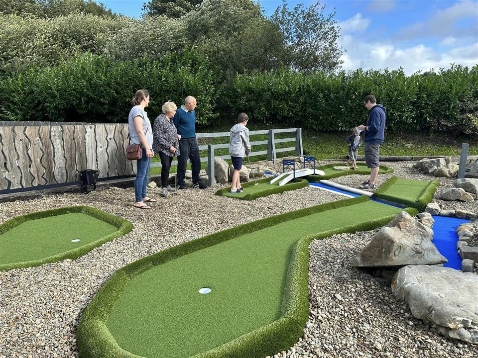 cardigan bay mini golf using verde sports