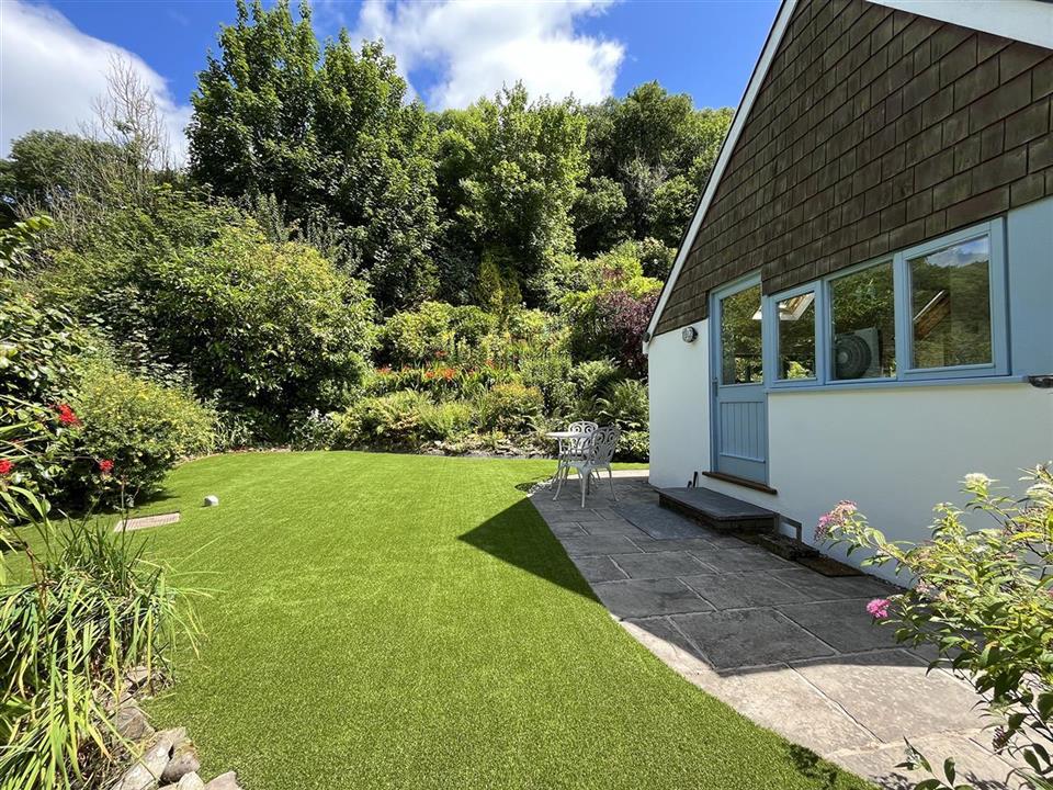 Verde Tempo 30mm - Cover Solutions Installation