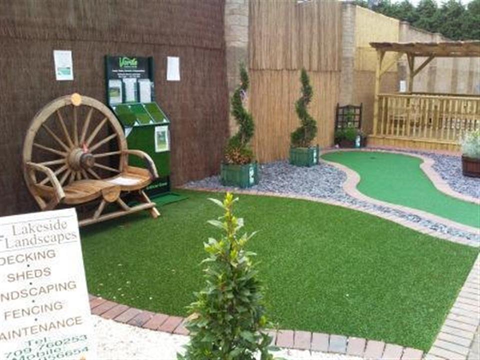 Dearne Valley Garden Centre &ndash; Display area 