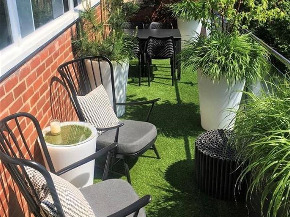 Verdelawn - Dan Leighton Gardens