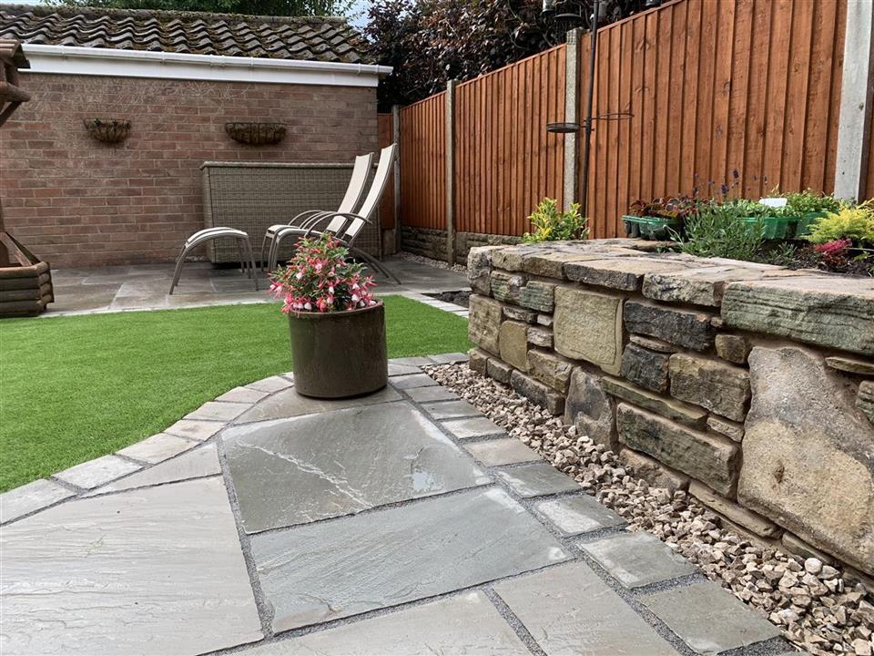 Ardmore Landscapes - Verdelawn 35mm June 2020