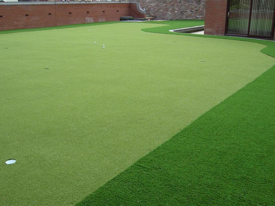 Look Real Lawns Putting Green