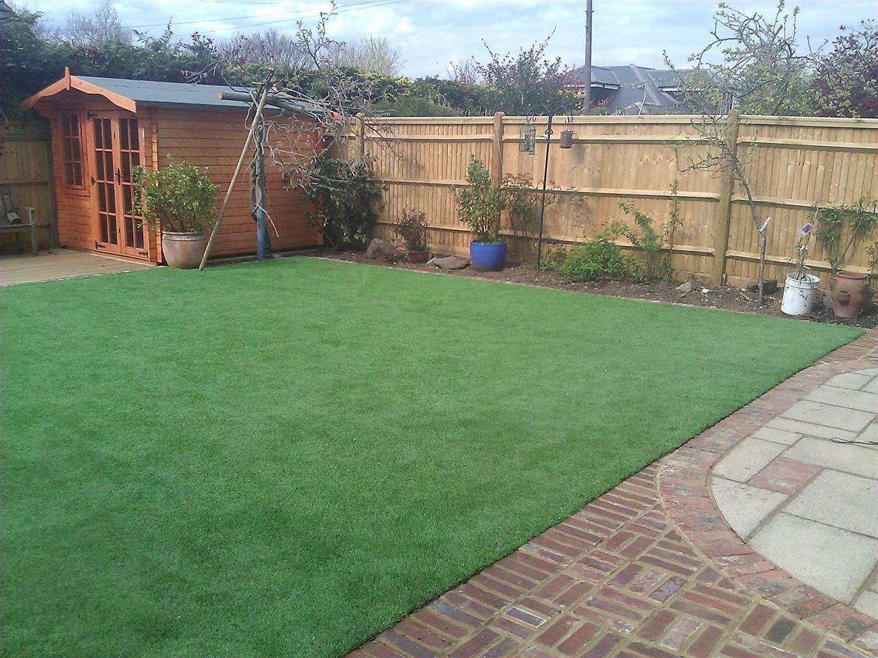 Phoebes Landscapes Ltd - Installation